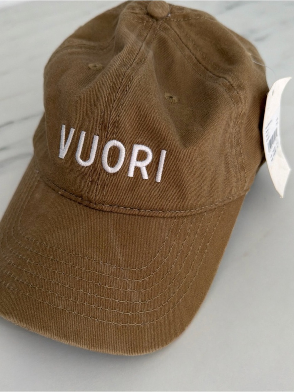Vuori New With Tags Embroidered Cotton Canvas Adult Ball Cap Baseball Hat Khaki